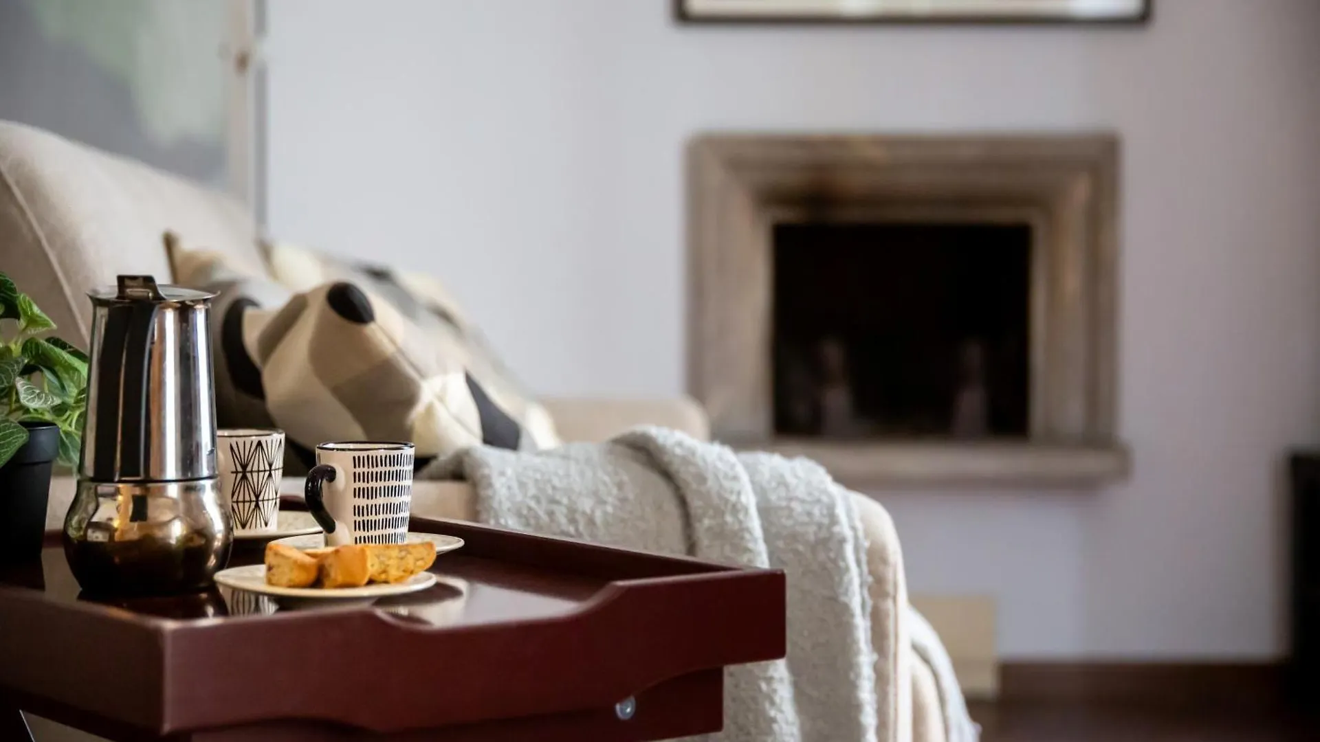 The Best Rent - Spacious One-Bedroom Apartment Near The Columns Of San Lorenzo Milano