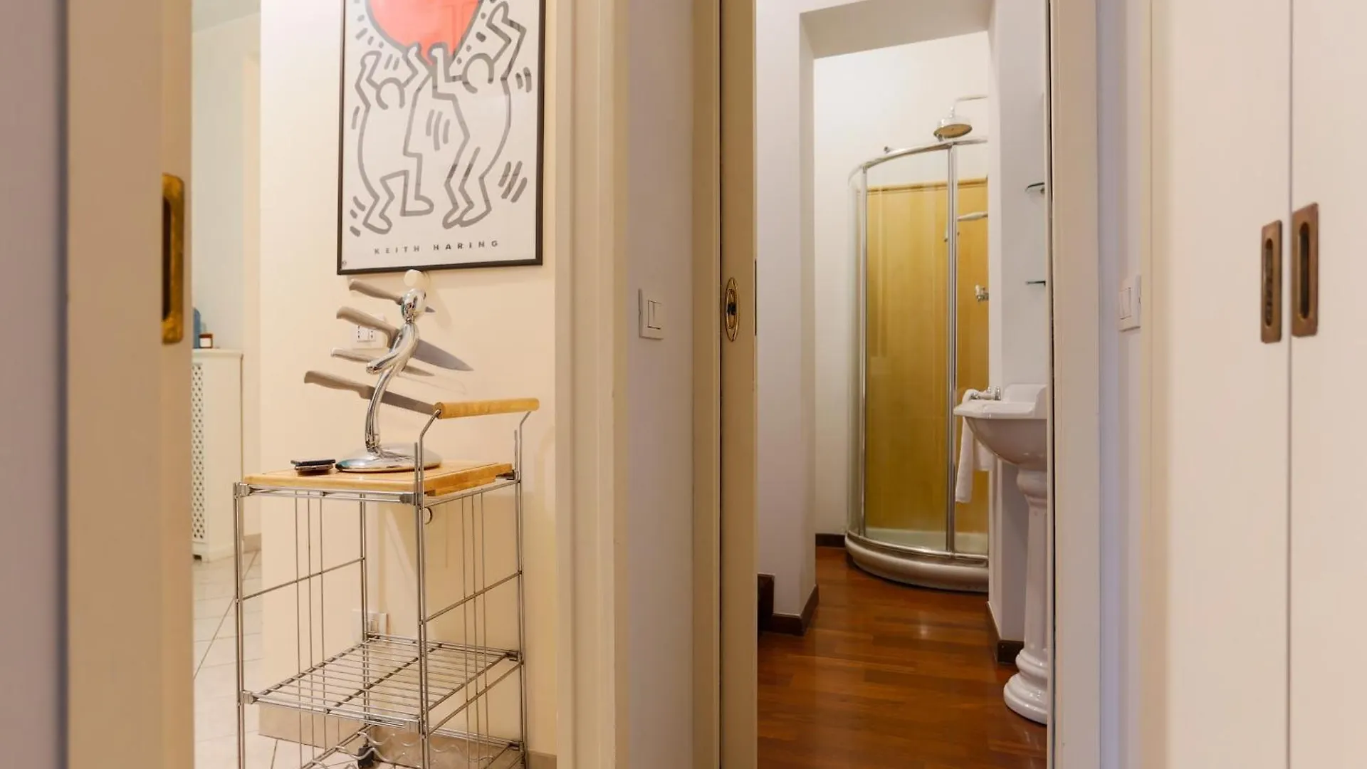 The Best Rent - Spacious One-Bedroom Apartment Near The Columns Of San Lorenzo Milano