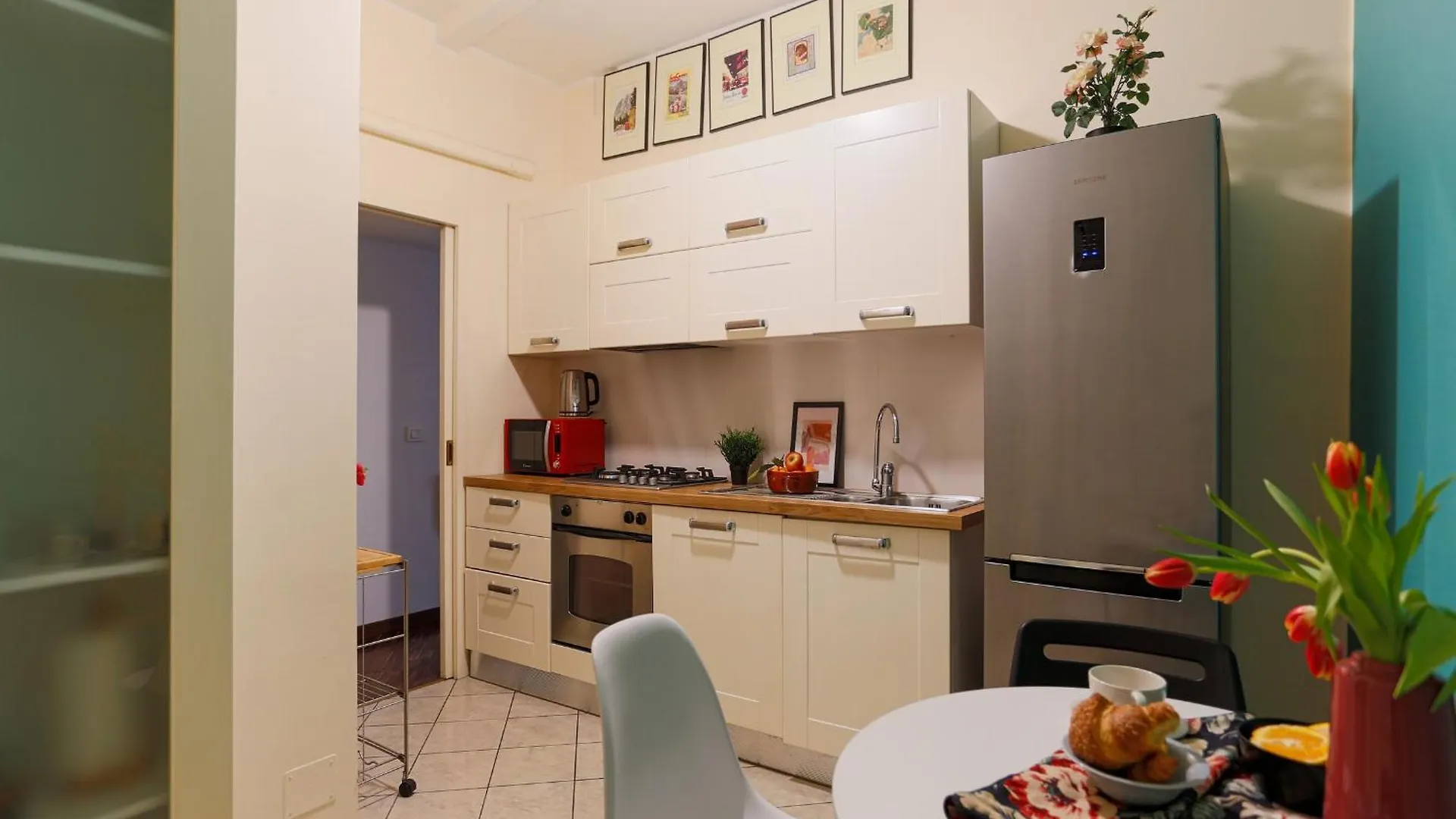 The Best Rent - Spacious One-Bedroom Apartment Near The Columns Of San Lorenzo Milano 0*,